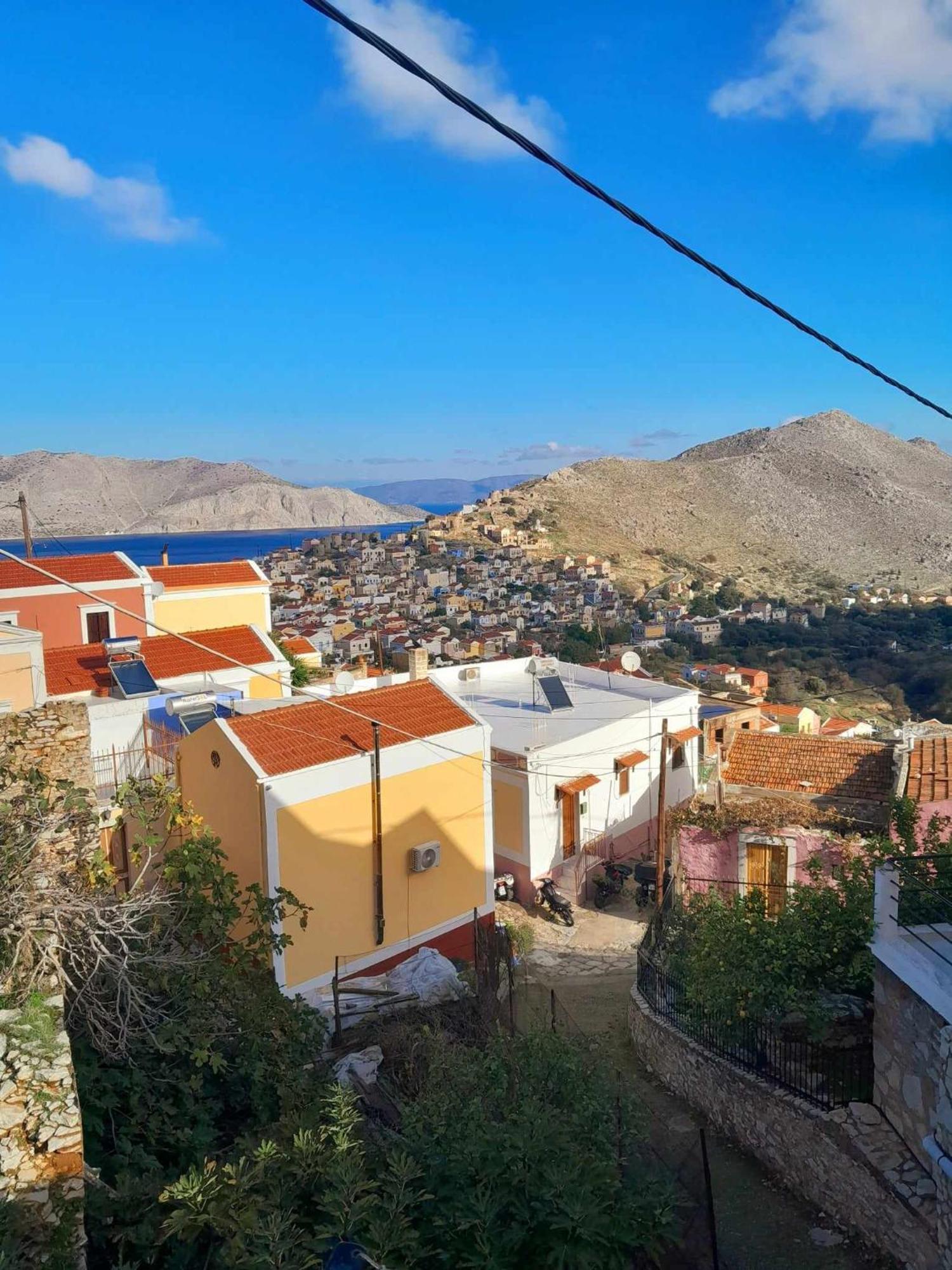 "Petrina" Sevasti Symi Studios Extérieur photo