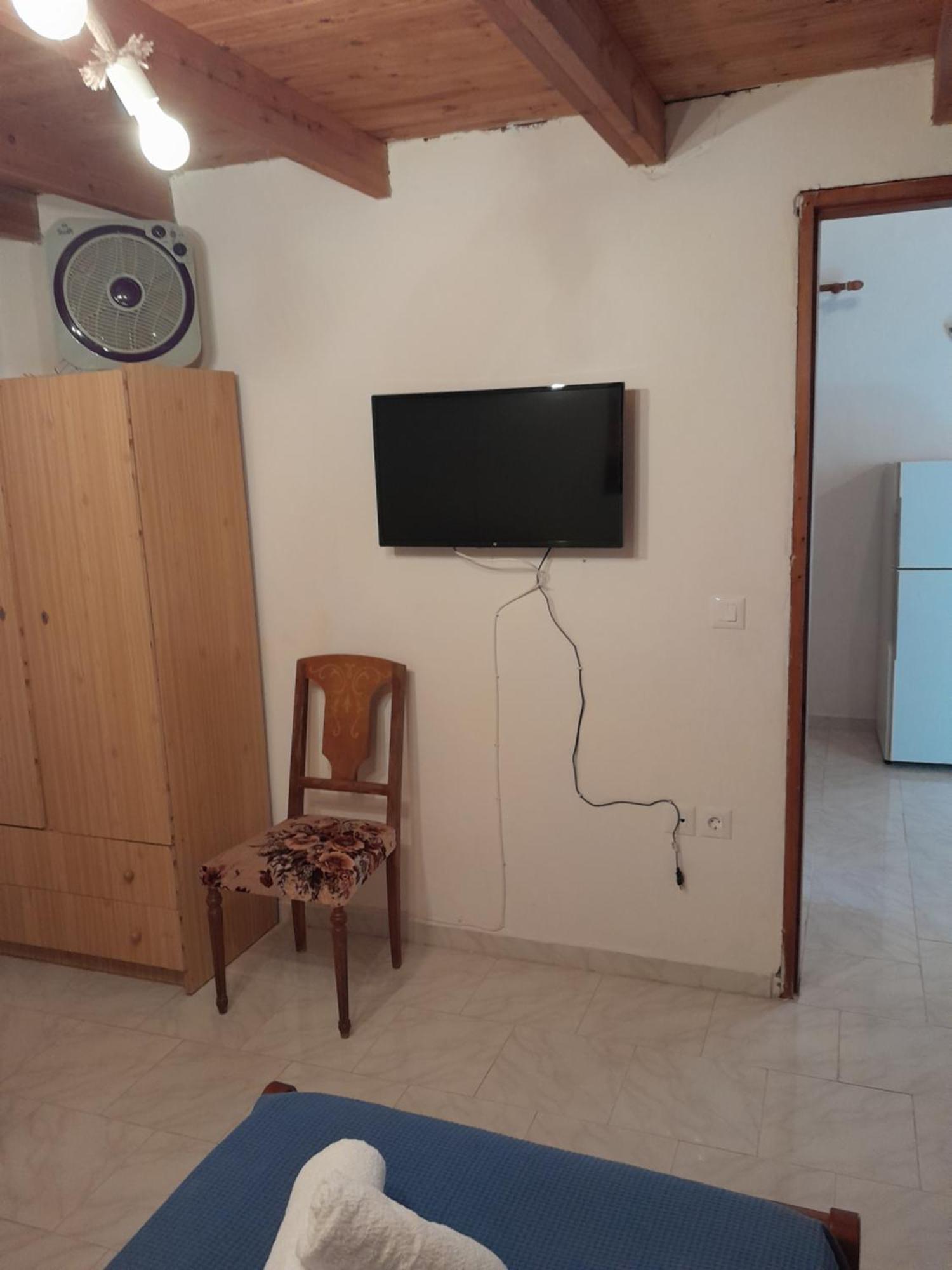 "Petrina" Sevasti Symi Studios Extérieur photo
